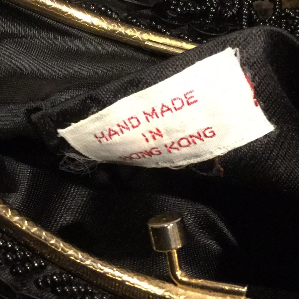 Vintage antique chic purse metal handle fringe Hong Kong Christmas brunch boho - Picture 9 of 10